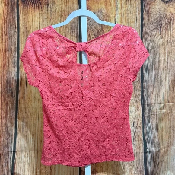 🚨(4/$10) Charlotte Russe Open Lace Blouse Size L - Picture 3 of 3